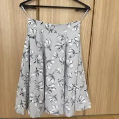 花柄フレアスカートのサムネイル