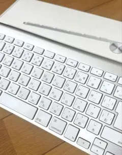 【美品】Appleワイヤレスキーボード　日本語　MC184JA A1314