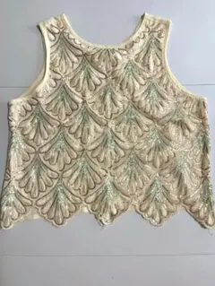 ナルシス　タンクトップ　刺繍かわいい　ノースリーブ　トップス　シアー　ベストのサムネイル