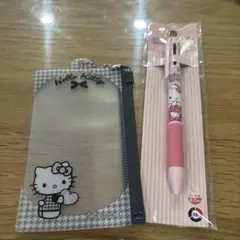最終お値下げ　ハローキティ 小型ケースとボールペンセット