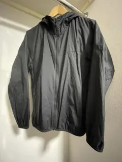 【送料込】ユニクロ UNIQLO ポケッタブルUVカットパーカ S ブラック