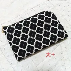 Item thumbnail for item 295163d8-9f4b-4ce8-8856-eebcc79f49e0