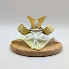 ちりめん細工 五月飾り 兜 端午の節句 つまみ細工 ハンドメイド ゴールド