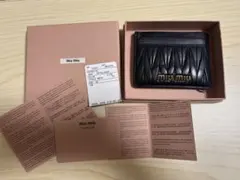Miu Miu ブラック レザー カードケース