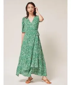 フレイアイディー　ヴィスコースフラワープリントワンピース　ロングワンピース