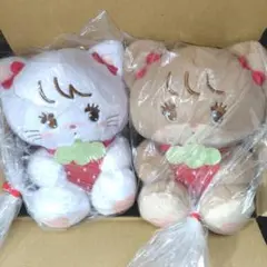 mikko illustrations いちごBIGぬいぐるみ ムース ラテ