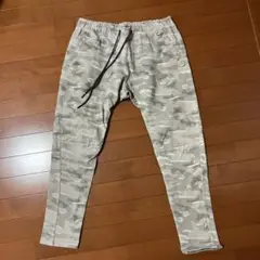 迷彩柄　長ズボン