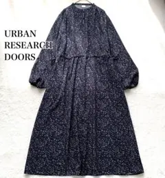 URBAN RESEARCH DOORS フラワープリント ドロスト ワンピース