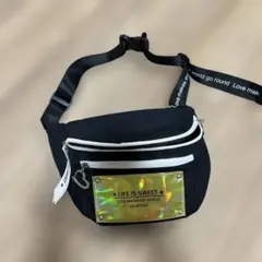 LIFE IS SWEET ボディバッグ ブラックのサムネイル