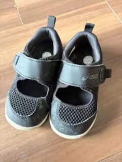 asics ベビーサンダル 14.5cm 黒