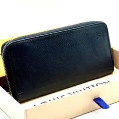 ルイヴィトン タイガ ヴェルティカル ネイビー 長財布のサムネイル
