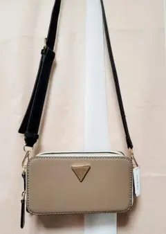 【GUESS】 ショルダーバッグ バイカラー タグ付き未使用