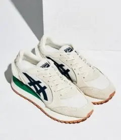 Onitsuka Tiger モアージュシーオー 24.5