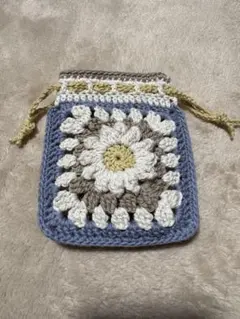 かぎ編み　ハンドメイド　ポーチ　巾着　花