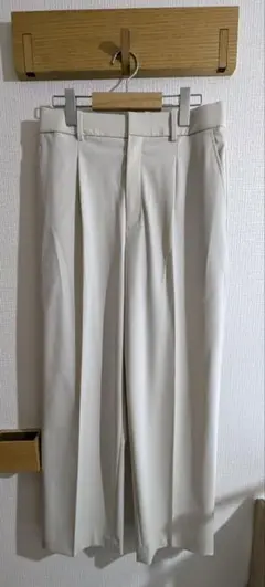 ユニクロ タックワイドパンツ レディース Lサイズ ナチュラル