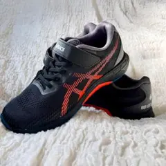 【試着のみ】ASICS LAZERBEAM キッズスニーカー 運動靴 22 黒