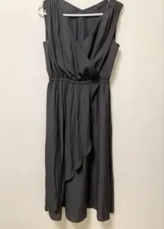 ナチュラルビューティベーシック ワンピース グレーS