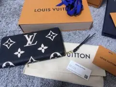 【極美品】ルイヴィトン ジッピーウォレット モノグラム アンプラント バイカラー