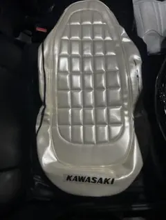 マッハ750SS タックロール生地のサムネイル