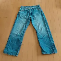 メンズ　ストレートデニム ダークブルー　Wrangler