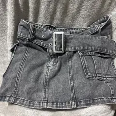 グレー ベルト付きデニムミニスカート