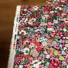 LIBERTY リバティプリント 生地 花柄 1988年