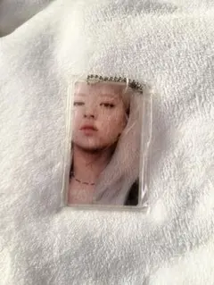 TWICE クリアキーホルダー　ジョンヨン　 MORE &MORE