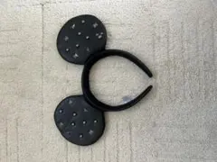 ミッキー型黒カチューシャ 星形装飾付き