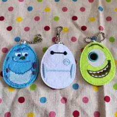 ディズニーイースター2019☆カプセルトイ☆３枚セット☆新品未使用