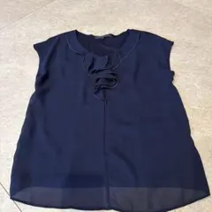 ANAYI フリルデザイン ノースリーブシャツ ネイビー