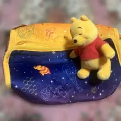 ディズニーくまのプーさん ぬいぐるみ付きティッシュケース