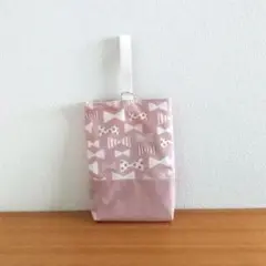 淡いくすみカラーのリボン柄のマチ付き上靴入れ　女の子　ピンク