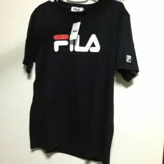 新品 L フィラ Tシャツ