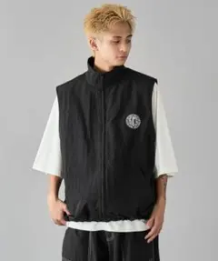 【人気】kutir クティール ナイロンベスト ブラック Lサイズ サークルロゴ