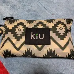 kiu 幾何学模様 レインポンチョ