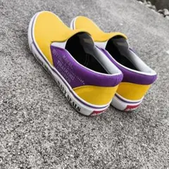 Item thumbnail for item ca698cbd-97fb-422a-b8ef-cf33263d0889