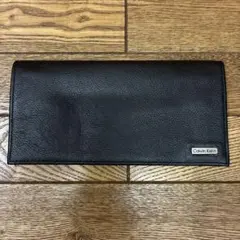 Calvin Klein ブラック 二つ折り財布のサムネイル