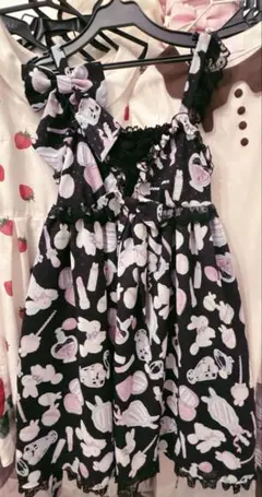 超レア サンリオ 店員 エプロン キティ ハローキティ ユニフォーム