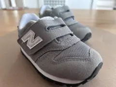 New Balance 574 グレー スニーカー　おしゃれ、超美品