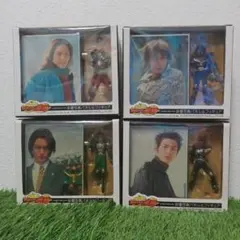 仮面ライダー龍騎 俳優写真パネル&フィギュア 4体セット　当時物