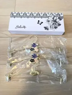 2026年最新】サルート ノベルティ ハンガーの人気アイテム - メルカリ