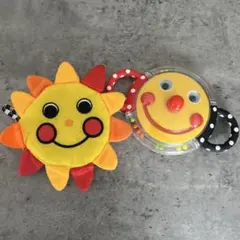 Sassy かしゃかしゃぬのえほん　にこにこミラーラトル　ベビー玩具