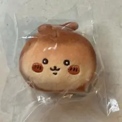 ちいかわベーカリー　パンみたいなもちもちマスコット　カブトムシ