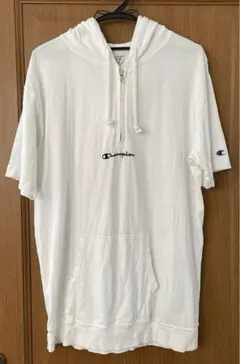 Champion フード付きパーカー 白