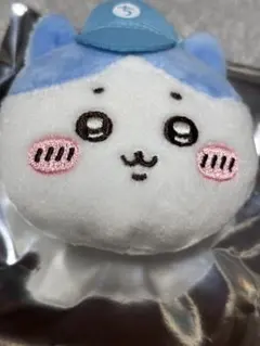 ちいかわマーケット　おかおバッジ　ハチワレ