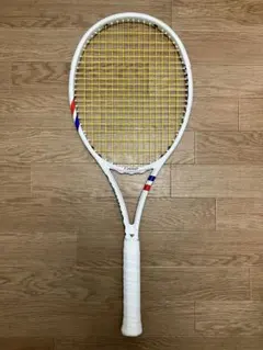 テクニファイバー T-FIGHT 300S ほぼ新品 グリップ2 - メルカリ