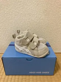 ASICS アミュレファースト　SMOKE GREY/WHITE