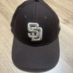 美品ニューエラ サンディエゴ・パドレス 9FORTY ブラウンキャップ
