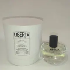 未使用リベルタパヒューム（8ml付き！） white floral – Liberta Perfume（リベルタパフューム）