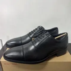 Item thumbnail for item b1a7454c-74b5-49a5-9d26-92755705ba3c